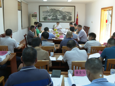 洪国华主持召开兴宁全市重点项目和地方政府债券项目工作推进会