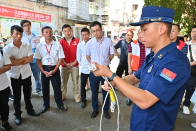家里着火了怎么扑灭与逃生？梅江区这个消防培训演练“涨知识”！