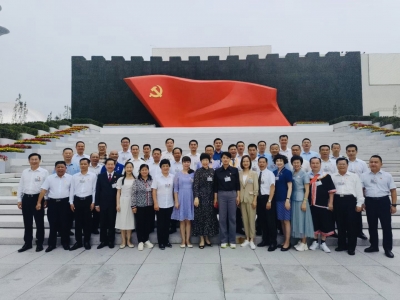 梅州两位代表受邀赴京观礼！庆祝中国共产党成立100周年大会在京隆重举行