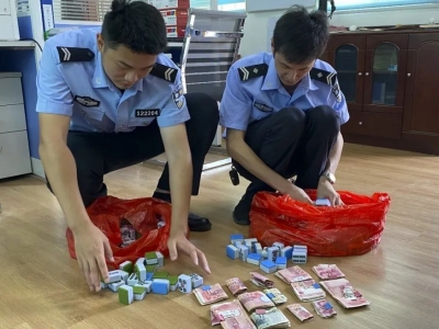 兴宁刁坊派出所捣毁一赌博场所 17人被拘！