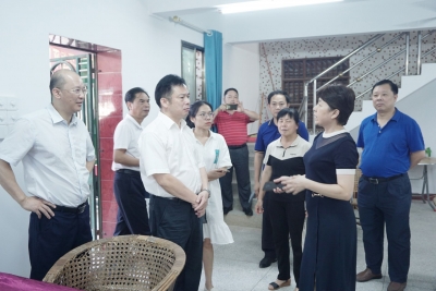 市创文办、市医保局到梅县区三葵村调研全国文明城市创建工作