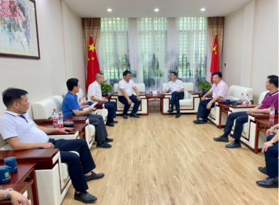 韩小林到梅州市福建商会开展挂点服务工作：做好协调服务工作 助力商会企业发展