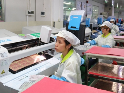 挺起高质量发展的“脊梁”！看梅江区工业经济发展的蓬勃态势...