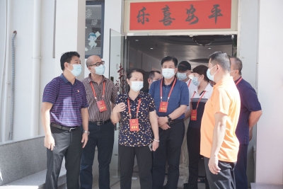 市人大常委会调研梅州城乡社区养老情况