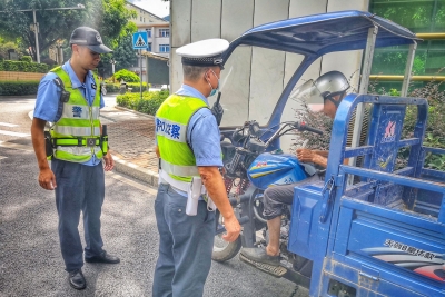 “老司机”撞上“新体验”！蕉岭公安推出执法黑科技