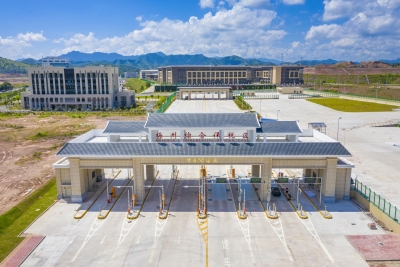 湛江综保区管委会到梅州综保区调研学习：加强交流互动 共谋发展之路