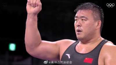 斗士复活！邓志伟将争自由式摔跤125公斤级铜牌