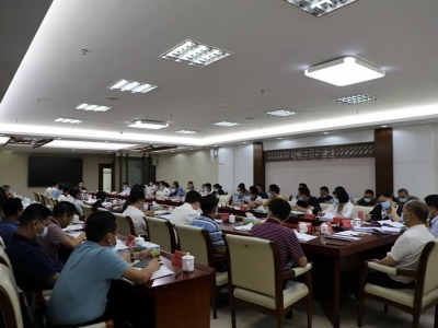 朱汉东主持召开大埔县委常委会议