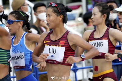 祝贺！刘虹获得女子20公里竞走铜牌