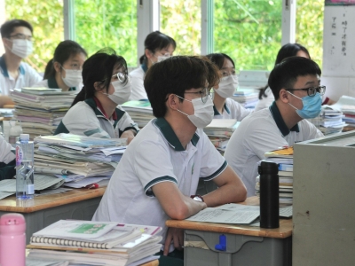 秋季开学在即，学生如何配合做好防疫？专家这样说...