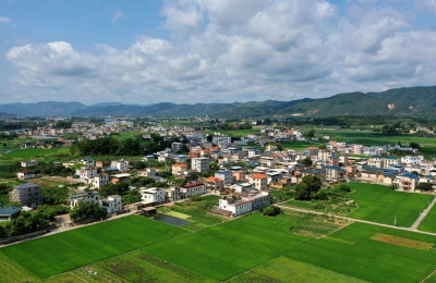 一键呼通 一碗热饭...蕉岭创新居家社区养老新模式，寿乡老人们的心暖暖哒~