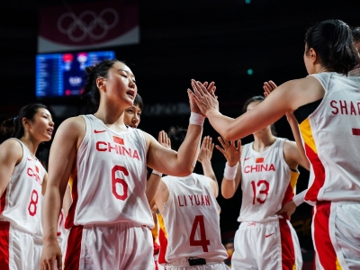 中国女篮不敌塞尔维亚女篮，无缘四强