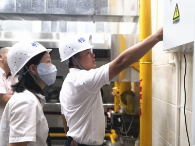 防患于未“燃”！五华中燃安委会严把校园用气关