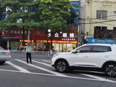 提前规划路线！晚高峰梅城这些路段交通易堵