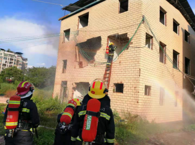 梅州消防积极探索与政府专职消防队联勤联训新模式