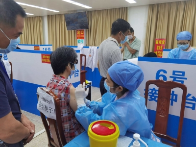 101岁，都接种啦！丰顺汤坑镇科学有序推进全民“苗苗苗”