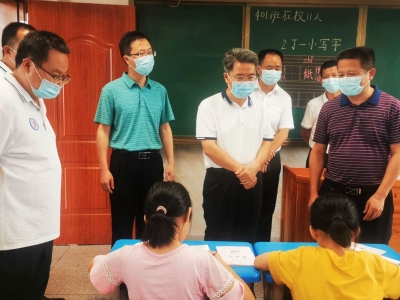 朱少辉率队督导检查五华疫情防控和疫苗接种工作