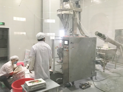 持续擦亮农业特色品牌，助推农产品“出山进城”！让“梅江味道”香飘四方！