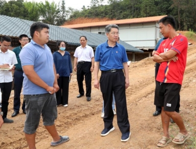 朱少辉率队到五华县梅林镇督导中央环保督察交办案件整改落实情况