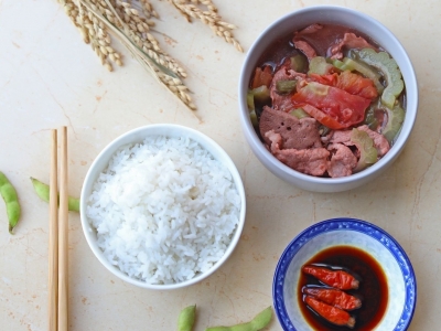 蕉岭召开推动“粤菜师傅”工程高质量发展座谈会：打响蕉岭三及第品牌