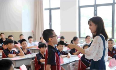 请党放心 强国有我！习近平总书记“七一”重要讲话精神激励广大师生开启新学期