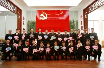 棒棒哒！梅州海关青年突击队获“全国青年文明号”