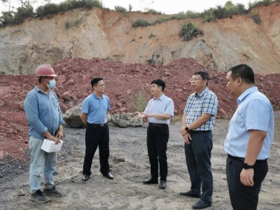 市第二督导组到梅县区开展中央生态环境保护督察边督边改工作