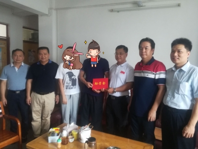 我为群众办实事丨点亮学子求学梦！梅江区总工会开展“金秋助学”走访慰问活动