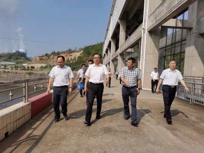 温向芳率队到梅县区、平远县开展巡河工作：压实河长责任 保护河湖安全
