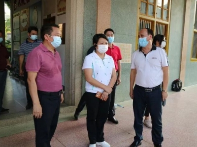 大埔县领导节前带队到人员密集场所开展安全生产和疫情防控检查