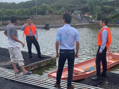 梅州保险业“穿针引线”织密民生保障网！前三季农险保费收入增逾四成赔付增1.3倍，36647户脱贫户获“防返贫险”