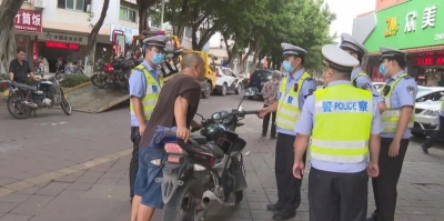 你还在驾驶报废车辆？交警：罚款并吊销驾照！