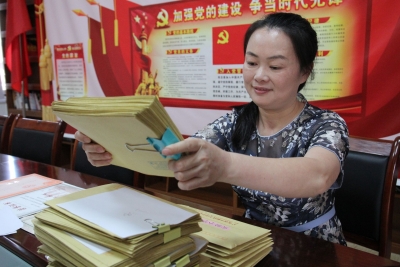 20多年，静心守望教育热土！她是2021第一季度“梅州好人”之“敬业奉献好人”黎细花