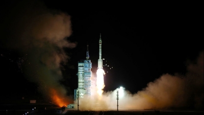 神舟十三号载人飞船发射取得圆满成功   