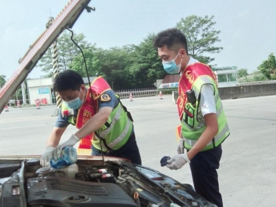 我为群众办实事丨汕梅高速：立足岗位办实事，为民服务显真情