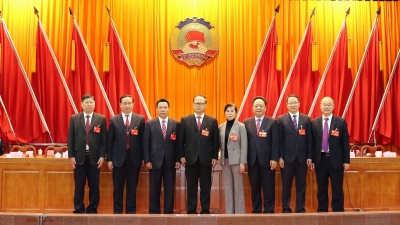 政协第十一届平远县委员会第一次会议闭幕，凌声宏当选新一届政协主席