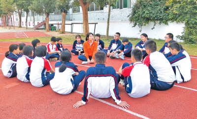 2021年“梅州市优秀教师”吴文琴：播洒一路汗水 收获一路芬芳