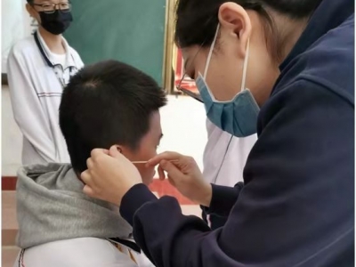 体验耳穴压豆、推拿...蕉岭这场活动，青少年将中医药干货“打包带走”！