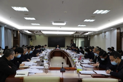 黄增国主持召开大埔县委常委会会议