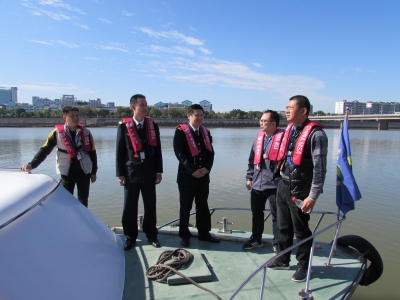 梅州海事局联合梅州市工信局开展水上无线电秩序管理巡航执法行动