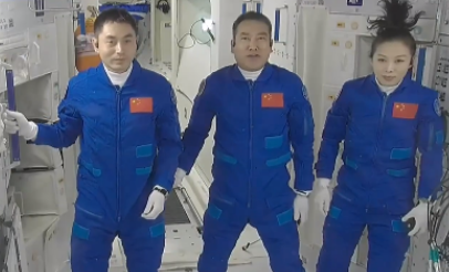 神舟十三号航天员将于近日择机执行第一次出舱活动
