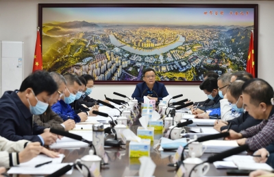 梅州市委政法委学习贯彻党的十九届六中全会精神