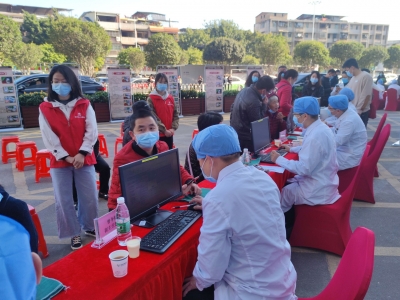现场学“膏”招！梅州市人民医院举办第四届膏方文化节