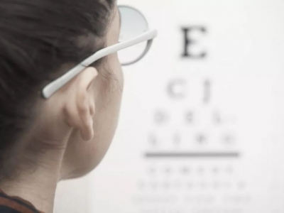 见仁见智丨预防“小眼镜” 需要全民“大关切”