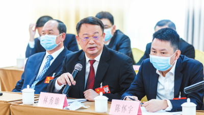 市第八次党代会代表分享参会感受点赞会议新风：务实作风带回去 实干担当创未来