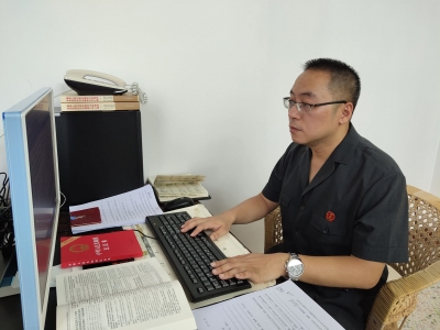 他扎根基层法庭15年！坚守“法治为民”初心，不以山林为远...
