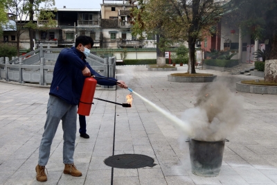 亲身体验、动手实操...梅江区博物馆开展文博系统消防安全培训活动