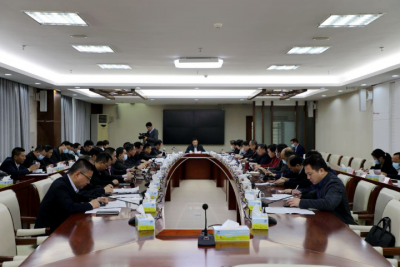 凌晓文主持召开大埔县政府党组（扩大）会议和县政府常务会议