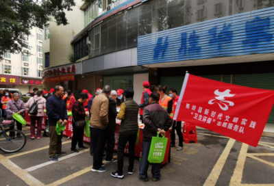 一起做个行动派！他们走向街头巷尾，为蕉岭市民科普垃圾分类...