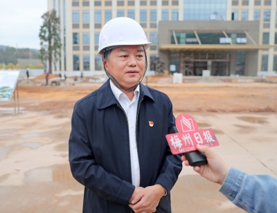 梅县区委书记温助民接受梅州日报记者专访：打造全市高质量发展新引擎